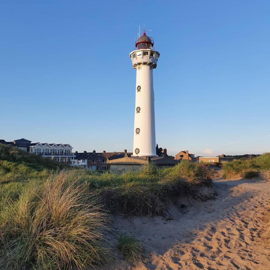 Buitenhuis Egmond Egmond aan den Hoef Buitenkant foto
